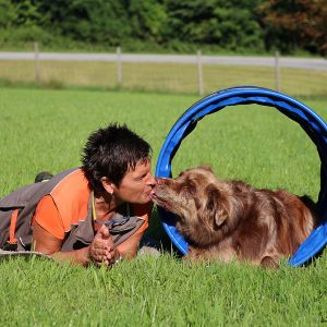 Marion Häuserer, Inhaberin und Trainerin der Hundeschule JDC